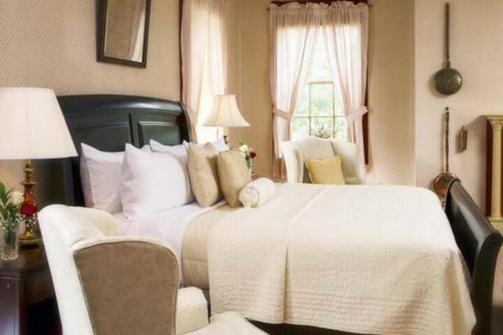 Jacob Rohrbach Inn