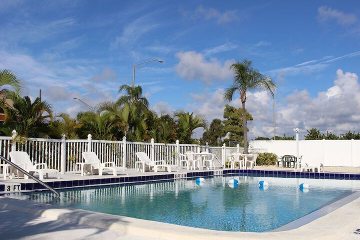 Pool 13 of 79
