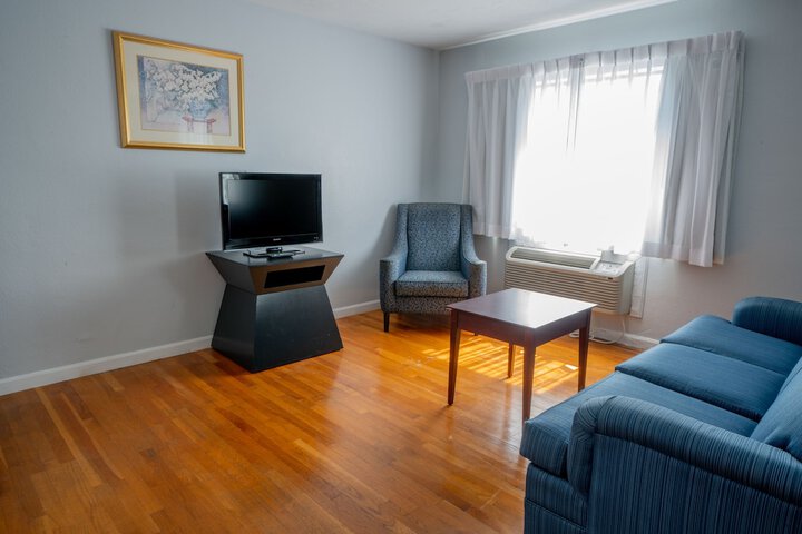 Room 20 of 53