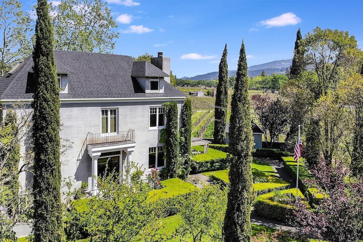 Chateau De Vie