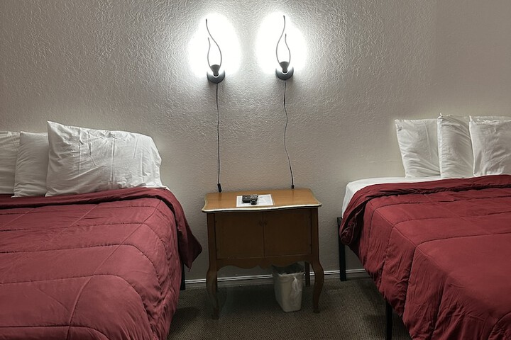 Room 29 of 50