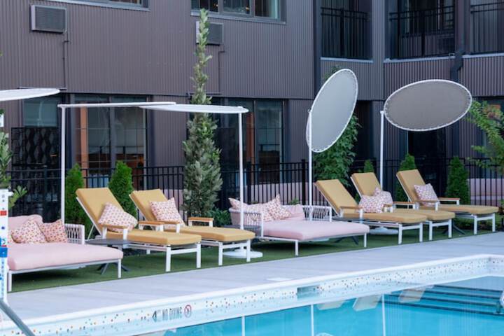 Pool 12 of 115