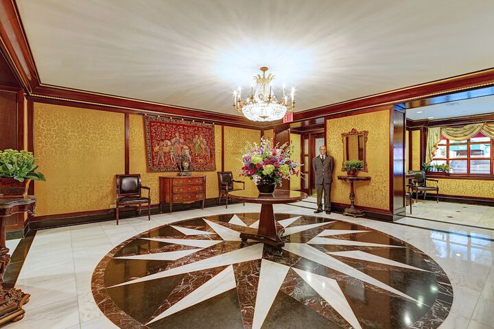 Hotel Interior 8 of 79
