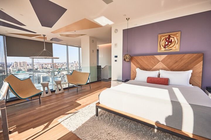 Room 28 of 91