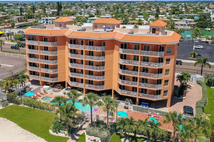 Surf Beach Treasure Island Resort
