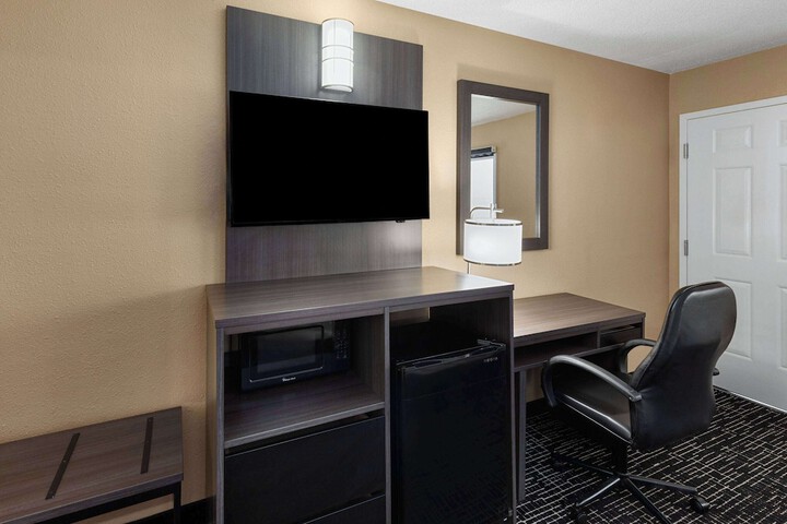 Room 45 of 58