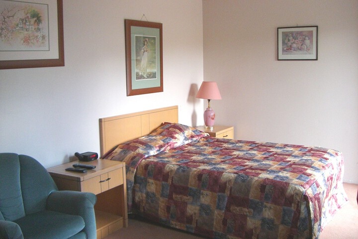 Room 35 of 42