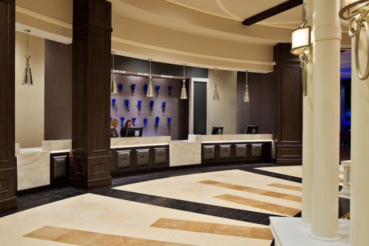 Saratoga Casino Hotel
