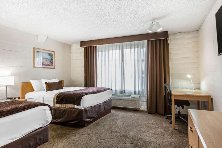 Room 28 of 45