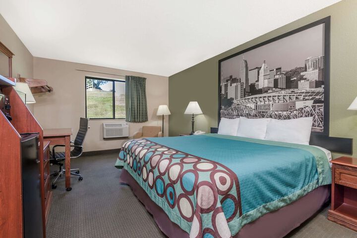 Room 26 of 45