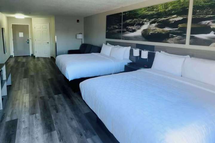 Clarion Pointe Albemarle