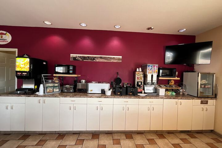 Breakfast/Coffee Service 19 of 20