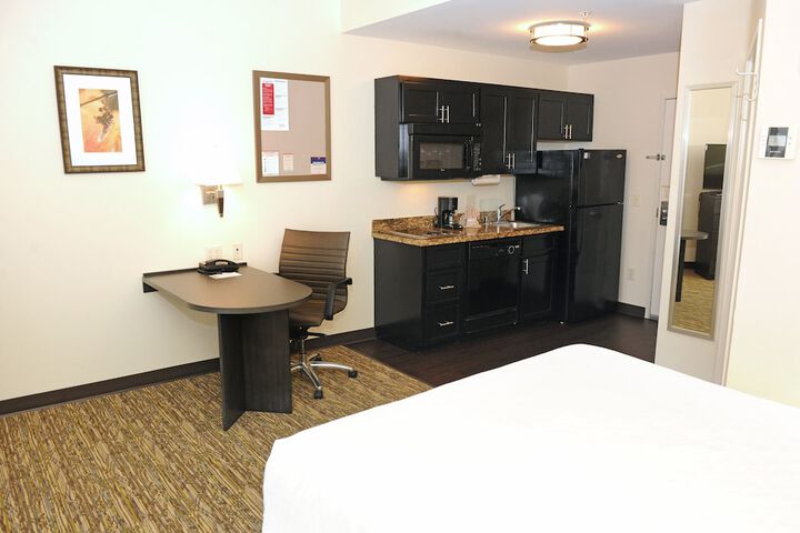 Room 41 of 68