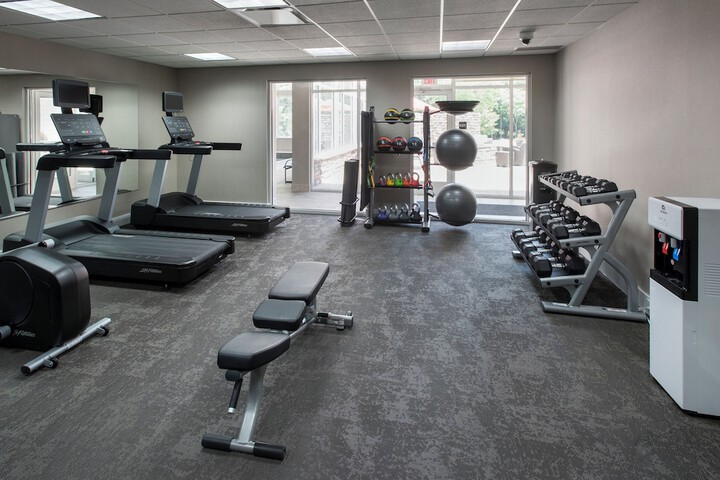 Residence Inn by Marriott Pittsburgh Monroeville / Wilkins