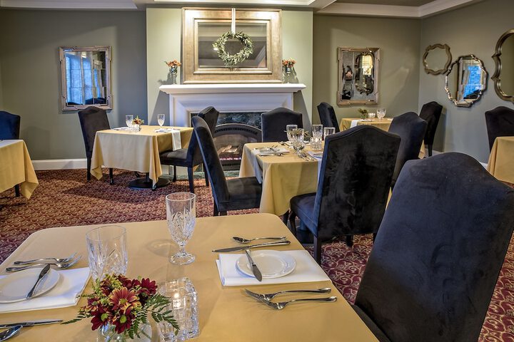 Dining 97 of 145