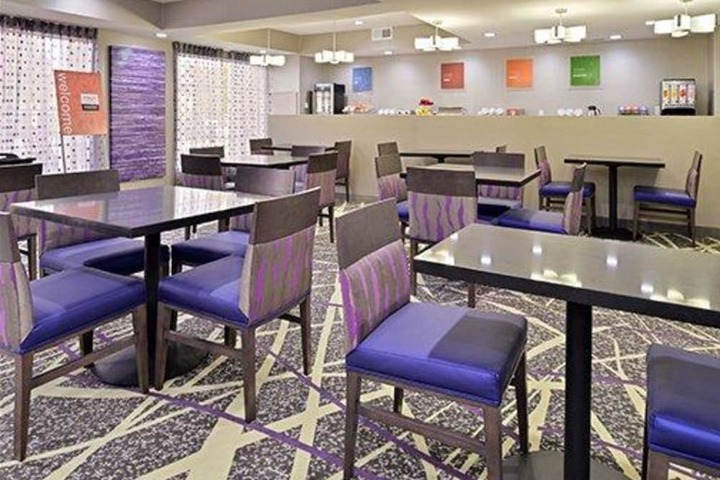 Comfort Inn & Suites Frisco - Plano