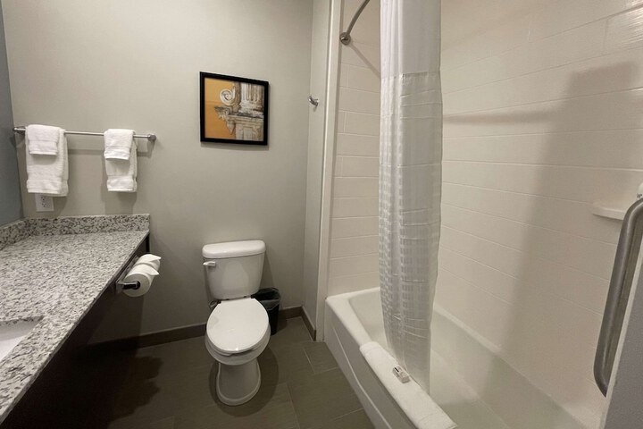 La Quinta Inn & Suites by Wyndham Sulphur (Lake Charles)