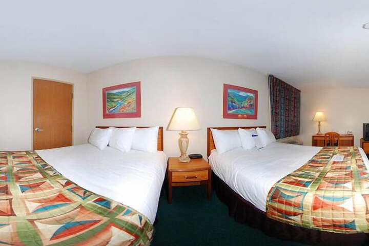 Room 14 of 19