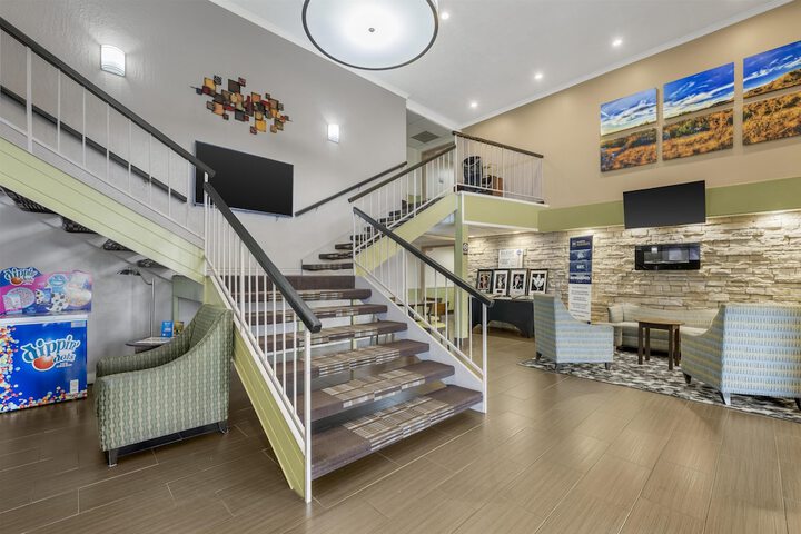 Best Western Airport Albuquerque InnSuites Hotel & Suites