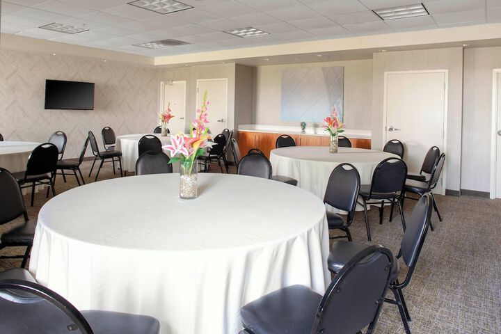 SpringHill Suites Cincinnati North / Forest Park