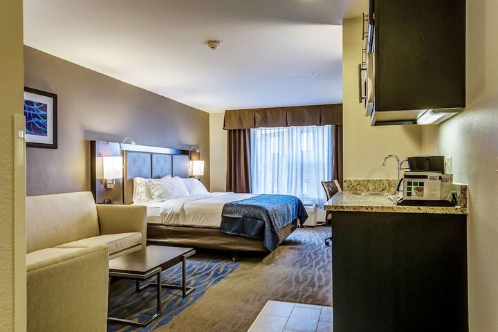 Holiday Inn Express St. Louis West - OFallon by IHG