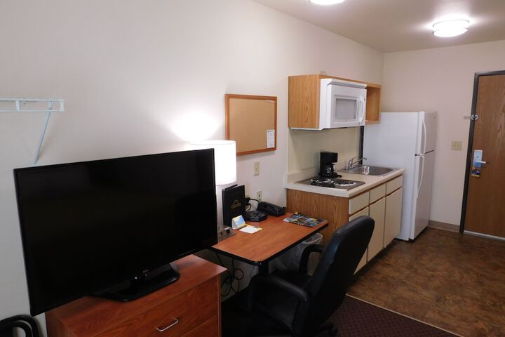 Room 28 of 58