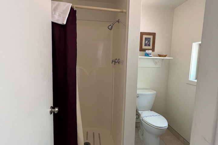 Room 130 of 143