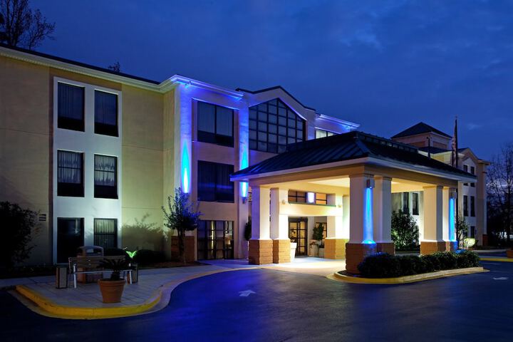 Hotel 2 of 26