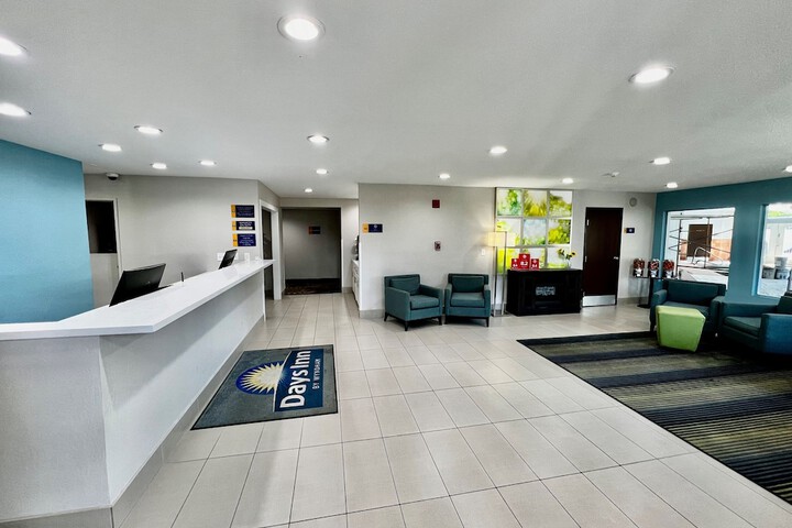 Days Inn by Wyndham Williams