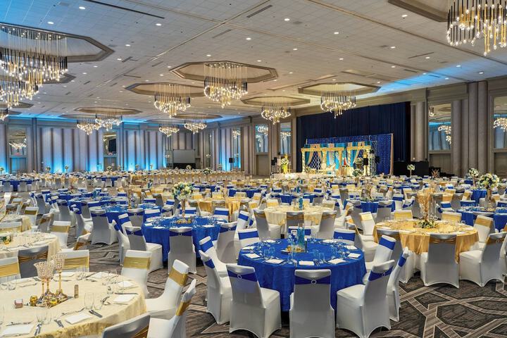 Renaissance Dallas Addison Hotel