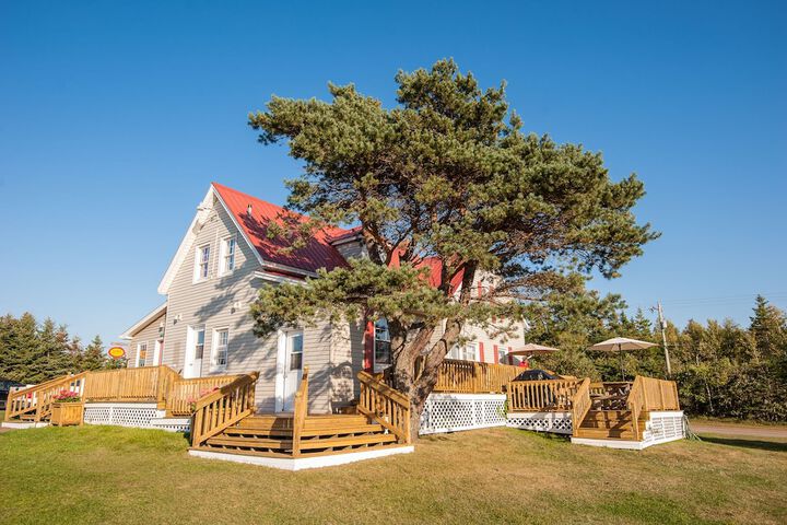Cavendish Lodge & Cottages