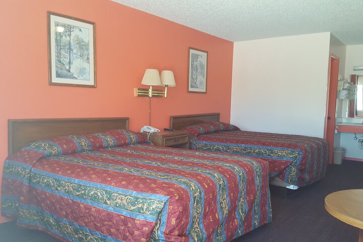 Room 15 of 17