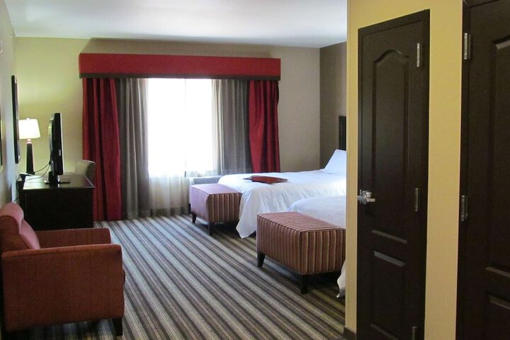 Room 30 of 46