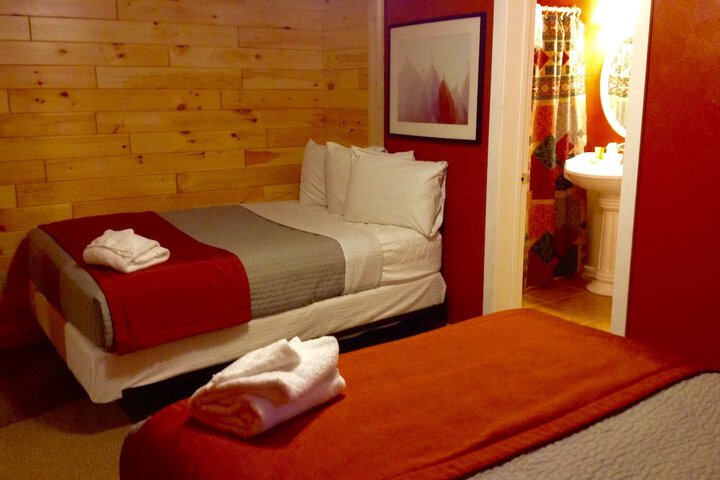 Room 40 of 53