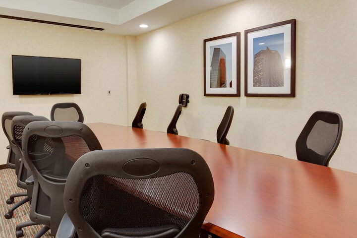 Room 10 of 50