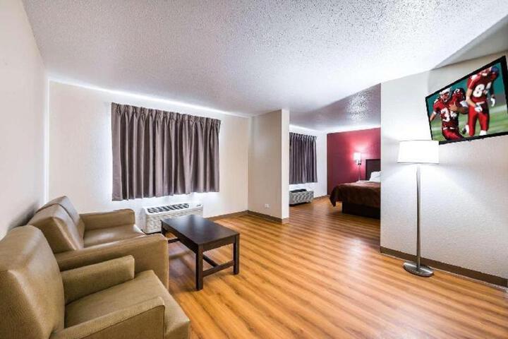 Red Roof Inn Palatine