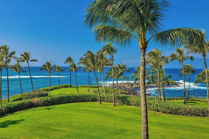 The Resort at Kapalua Bay Maui