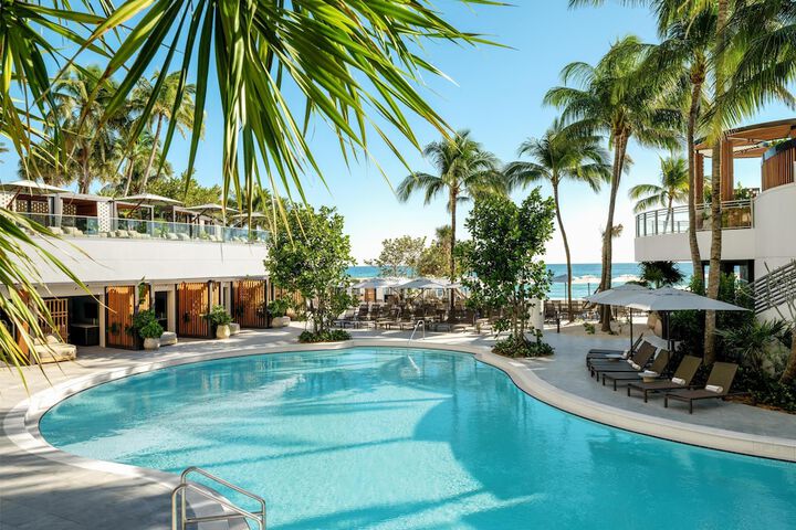 Signia by Hilton Diplomat Beach Resort