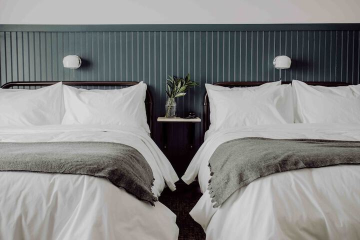 The Bayview Motel - Fort Frances ON - Lakeside Motel