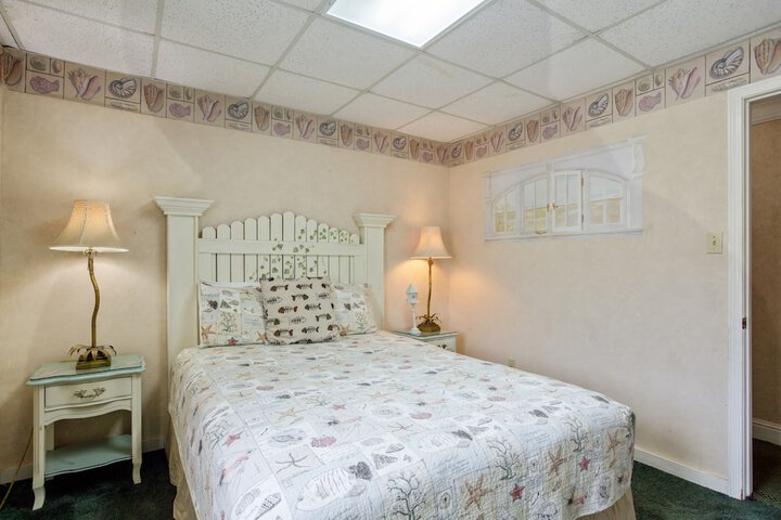 Room 36 of 75