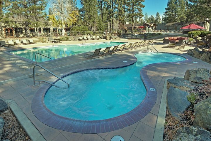Pool 23 of 110