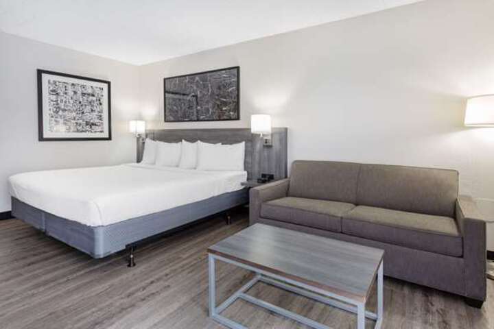 Room 45 of 160