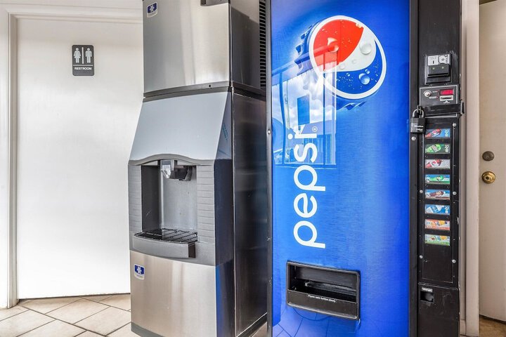 Motel 6 Tremonton UT