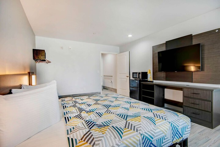 Room 26 of 44