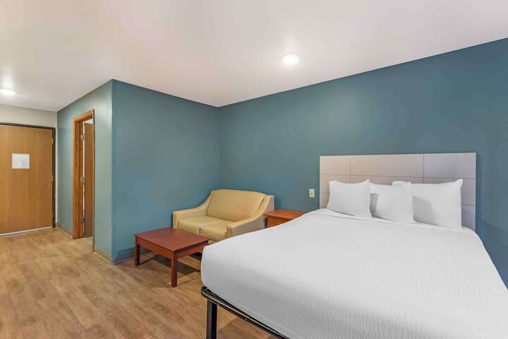 Room 19 of 25