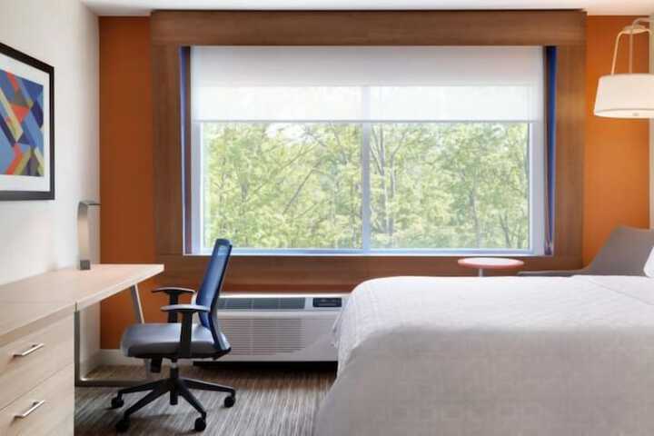 Holiday Inn Express & Suites Atlanta Airport NE - Hapeville by IHG