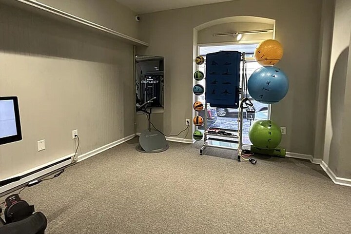 Landing Furnished Apartment Near Yale University