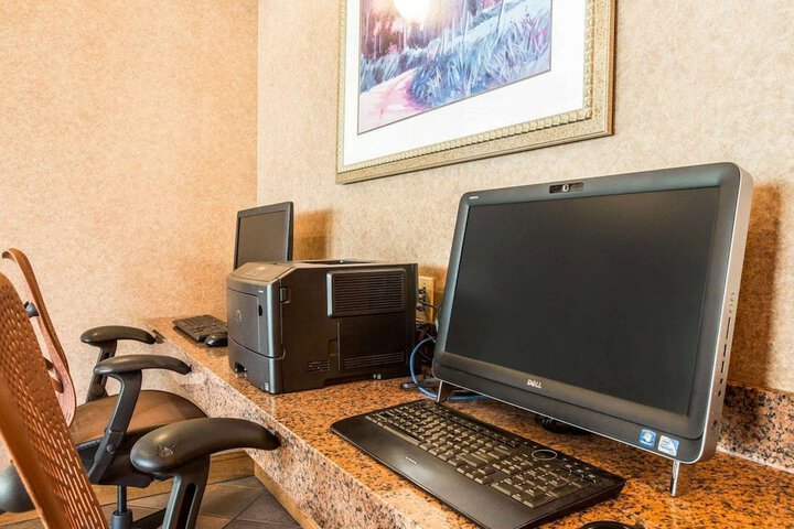 Econo Lodge Pigeon Forge Riverside
