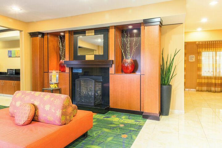 Hotel Interior 8 of 26