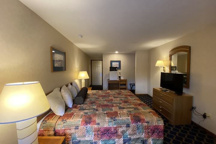 Economy Lodge